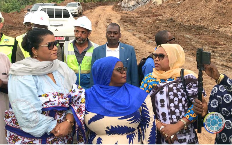 Construction du Port de Boingoma : Début de l’exploitation de la carrière avec des explosifs